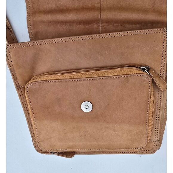 Vintage Tan Leather Crossbody Bag With Adjustable Strap & Multiple Compartments - Picture 7 of 12